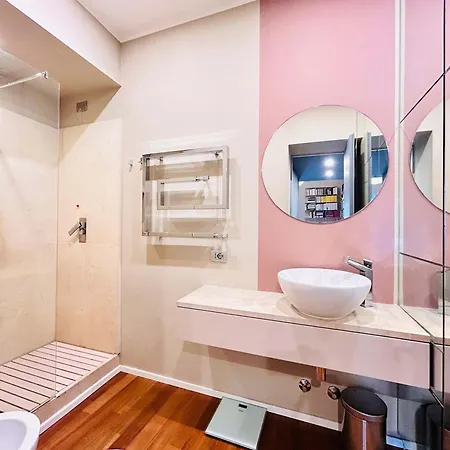 Apartman Homeby, Casa Canonica Charming In Arco Della Pace Milánó