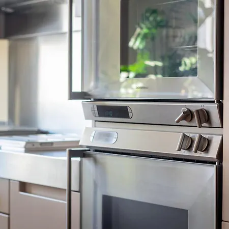 Apartman Homeby, Casa Canonica Charming In Arco Della Pace *