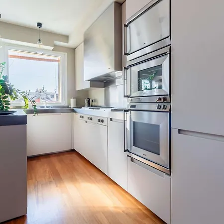 Apartman Homeby, Casa Canonica Charming In Arco Della Pace